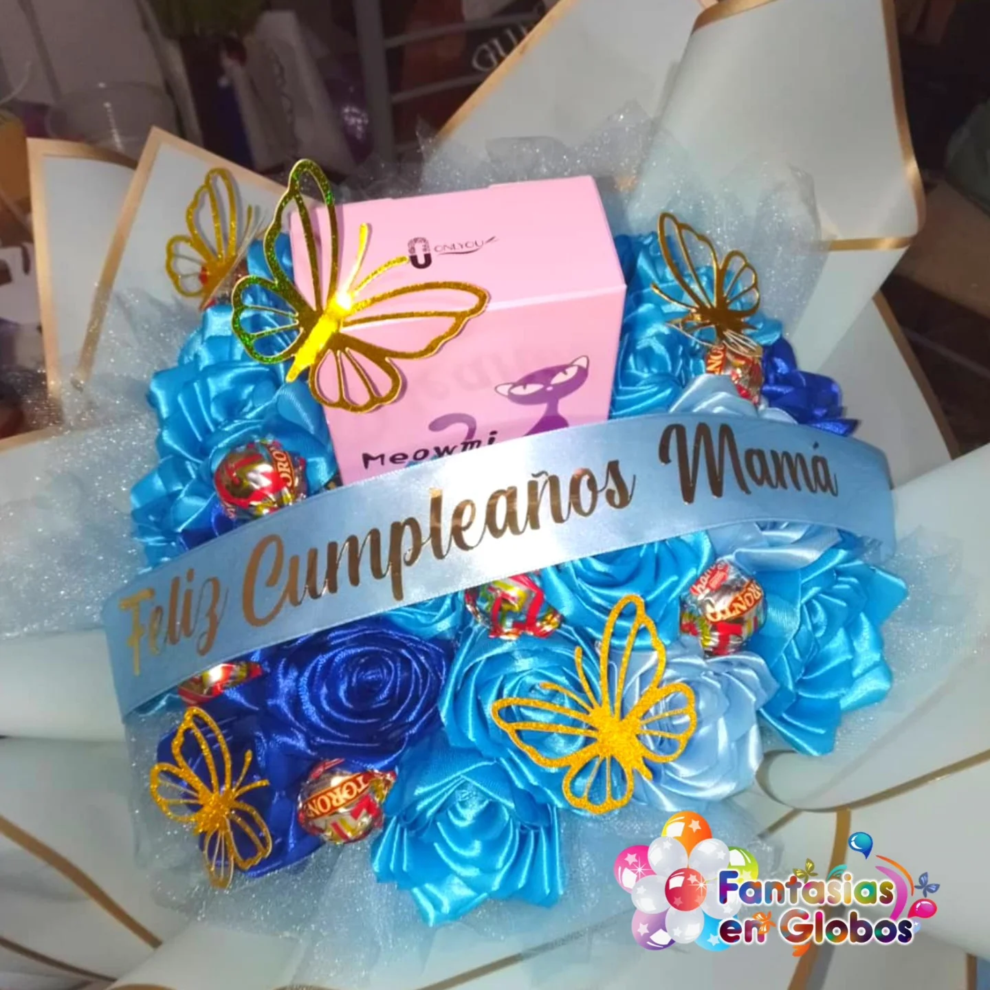 Globo burbuja personalizado con peluche